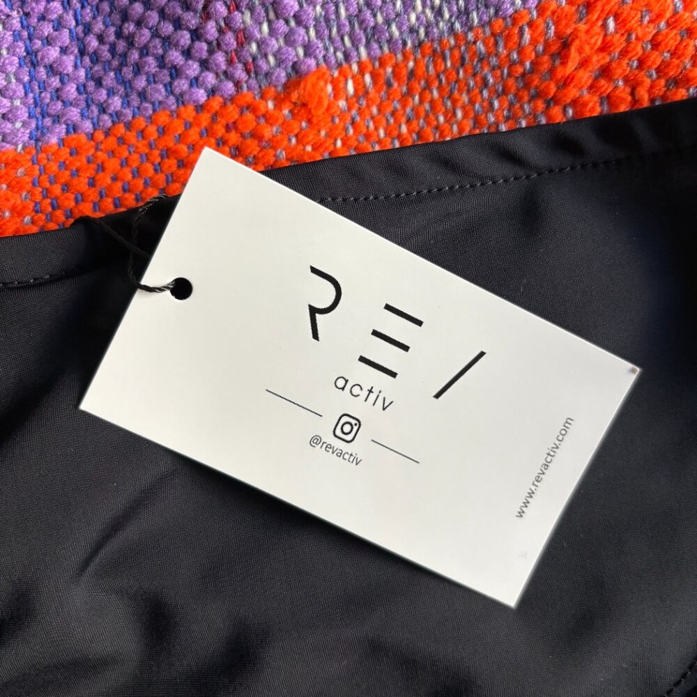 NWT Rev Activ Pole Shorts - Black, Size M (fits size S) - Picture 5 of 9
